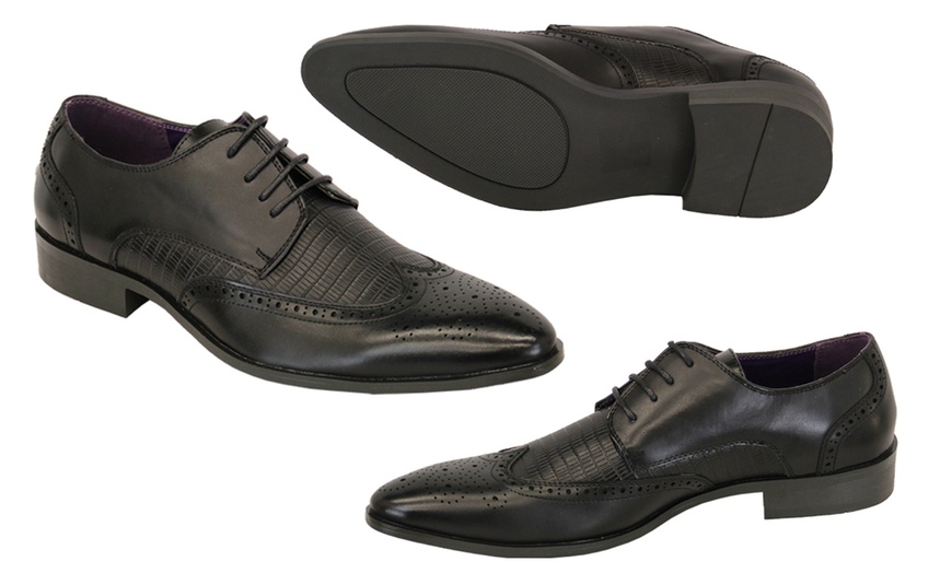 Image 2: Men's Brogue Italian Shoes