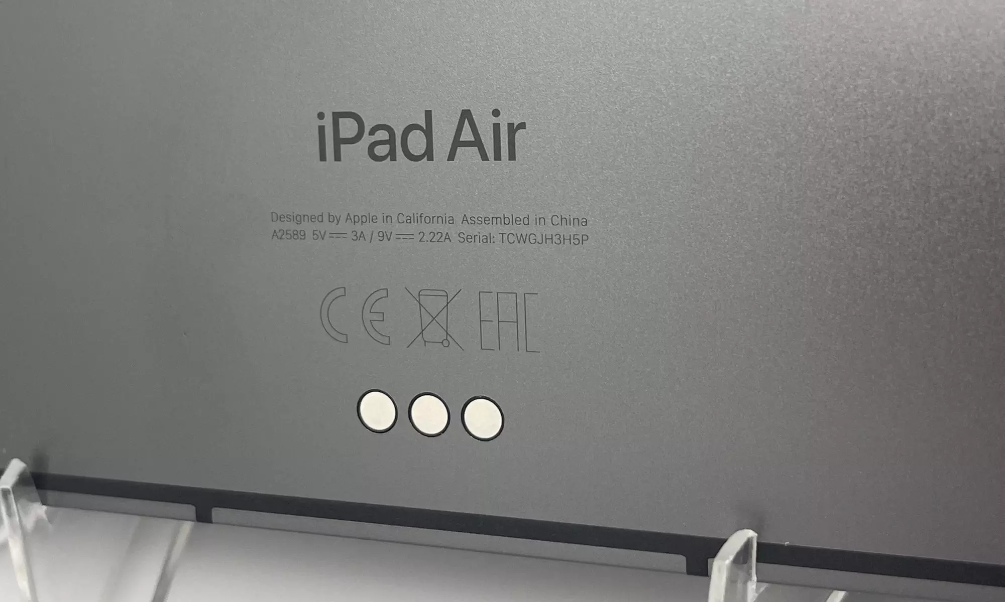 Apple iPad Air 5th Gen Refurbished, 10.9'' Liquid Retina Display