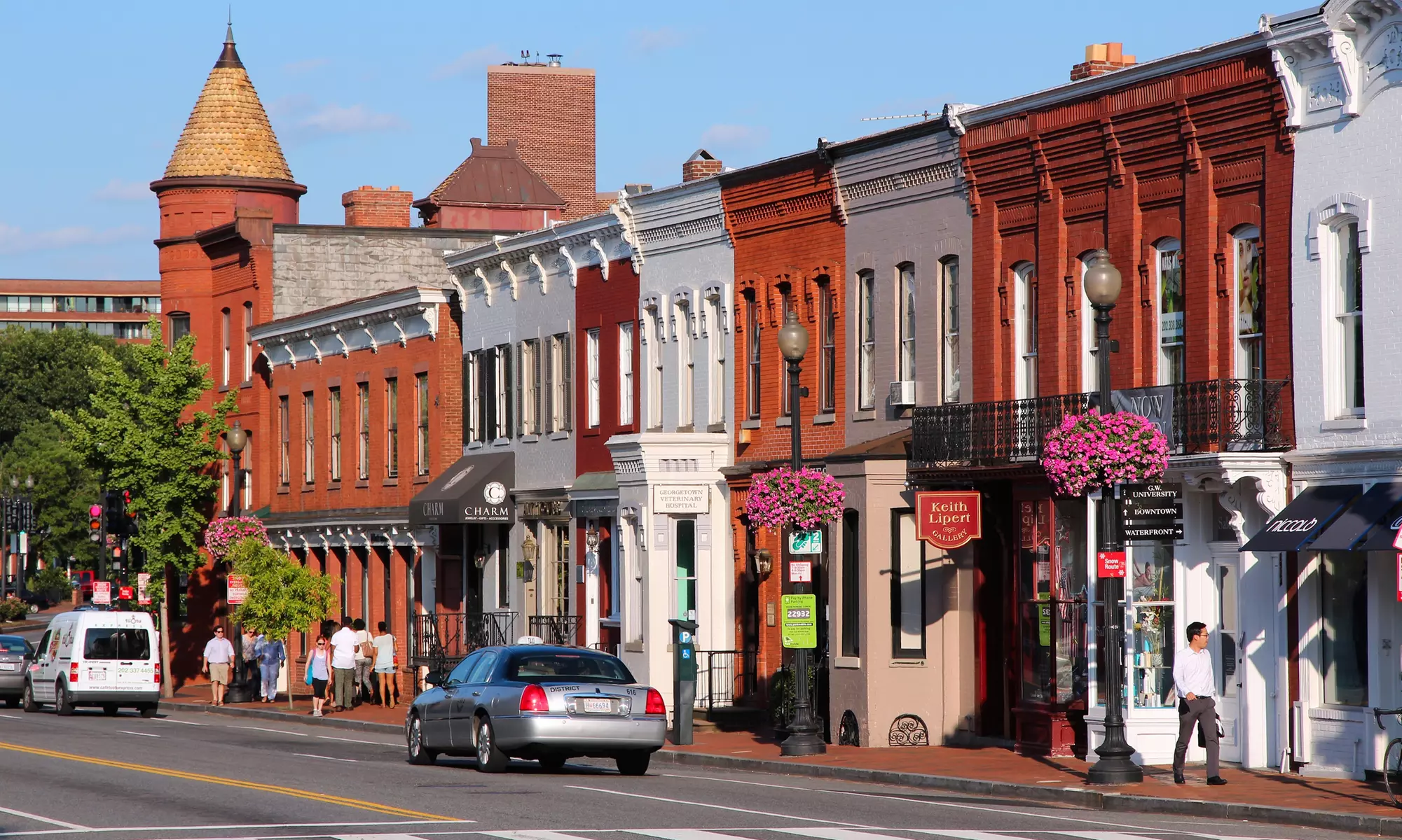 Stay at The Georgetown Inn in Washington, DC. Dates Available into April. - Primary Image