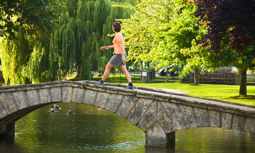 Image 5: Cotswolds Stay With Breakfast