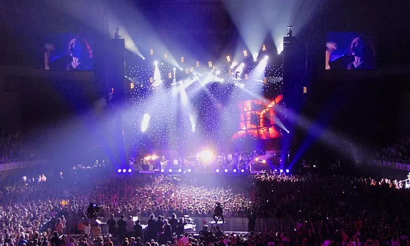 Concierto Madonna: Entrada para una persona y 1 noche de alojamiento en habitación doble en Barcelona desde 139€ - Primary Image