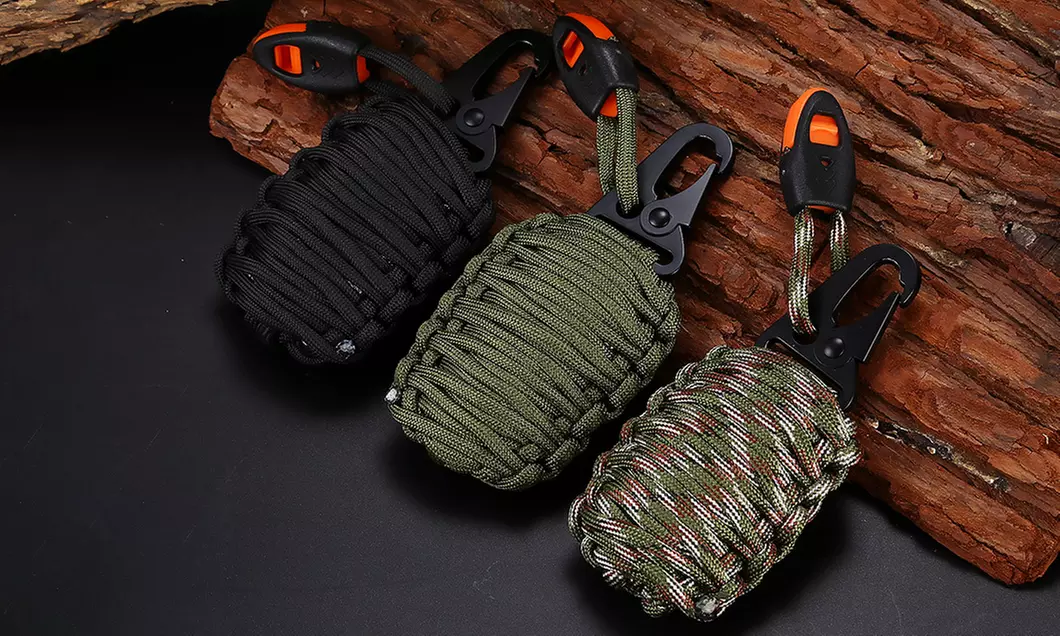 1x oder 2x 21-tlg. Überlebensset mit Karabiner in Schwarz, Grün oder Camouflage-Grün - Primary Image