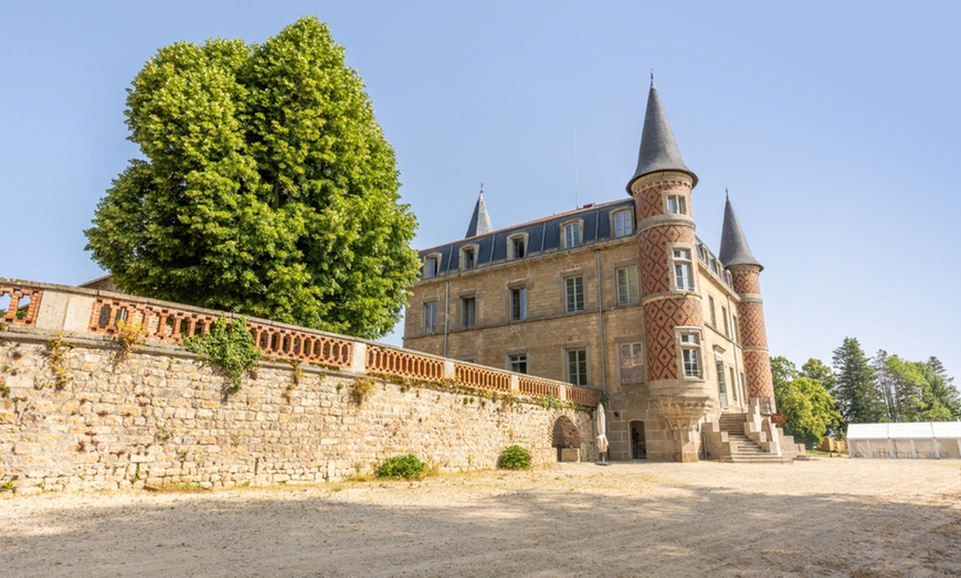 Image 19: LOIRE | Marols - Chateau De Valinches 