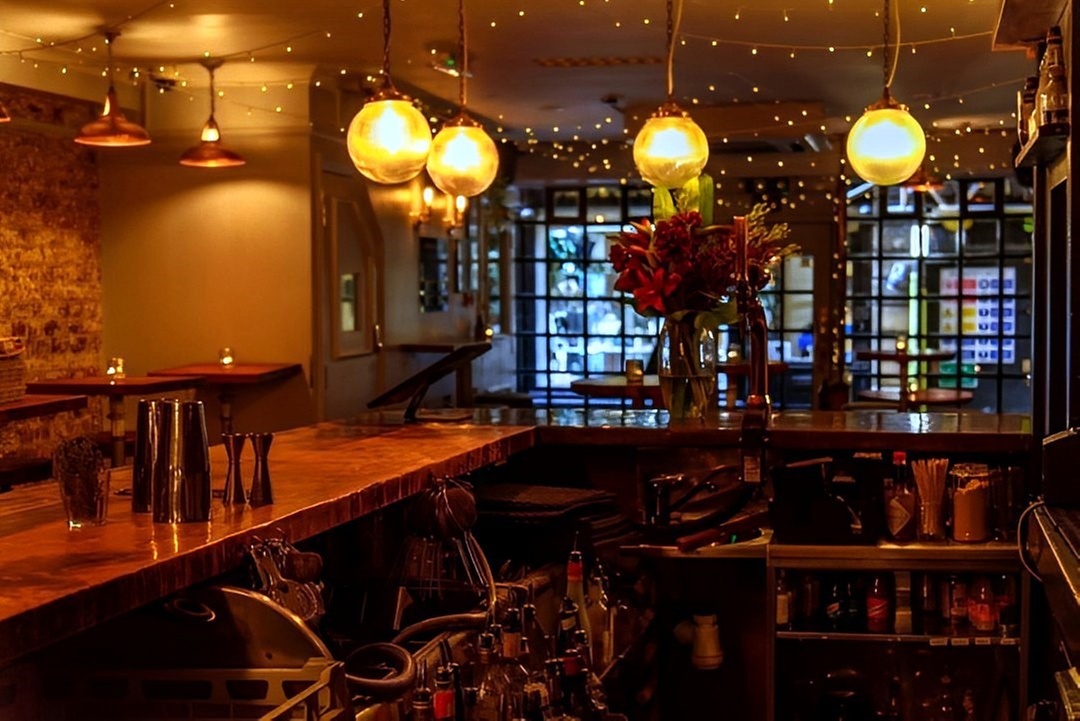 Cocktail Making Class with Bubbles for One, Two, or Four People