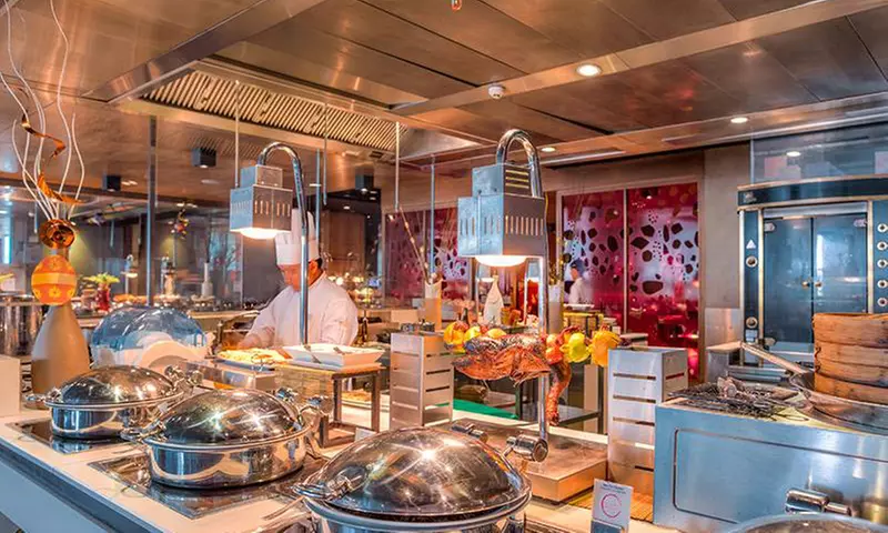 5* Saturday Brunch and: Child (AED 137) or Adult (AED 274)