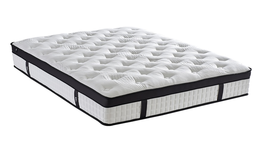 Image 4: Matelas Fairmont 25 cm à mémoire de forme et ressorts ensachés