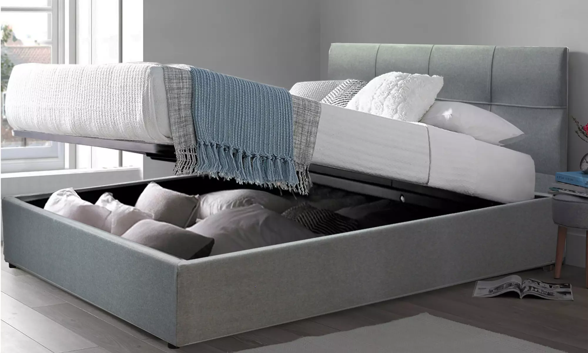 Lit coffre ''Venise'' en tissu, avec grand espace de rangement et tête de lit design, matelas en option, Sampur - Primary Image