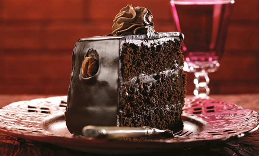 Image 3: Up to 50% Off on Cake Bakery at Mugg and Bean - Mushrif