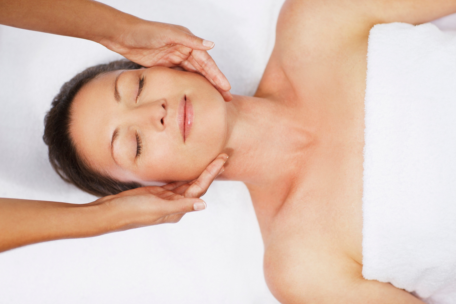 Discover Tranquility with Distance Reiki Sessions