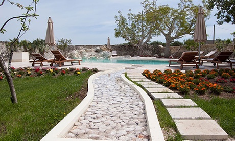 Martano: camera Deluxe con colazione e late check out per 2 presso Relais Masseria Capasa