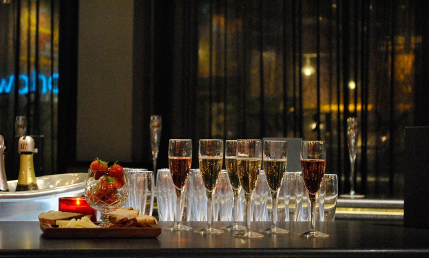 Image 2: Champagne Tasting, Searcys