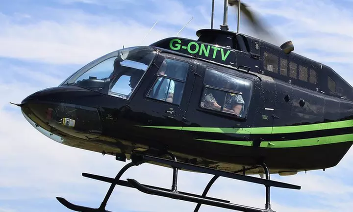 Heli Flight & Simulator Experience with Sparkling Lunch for Two People