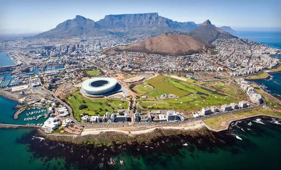 9-Day Vacation in Cape Town with Round-Trip Airfare, Hotels, and Sightseeing Tours from Africa Answers - Primary Image