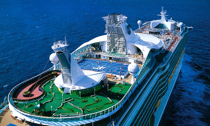 Image 13: Royal Caribbean: 13-Night Cruise