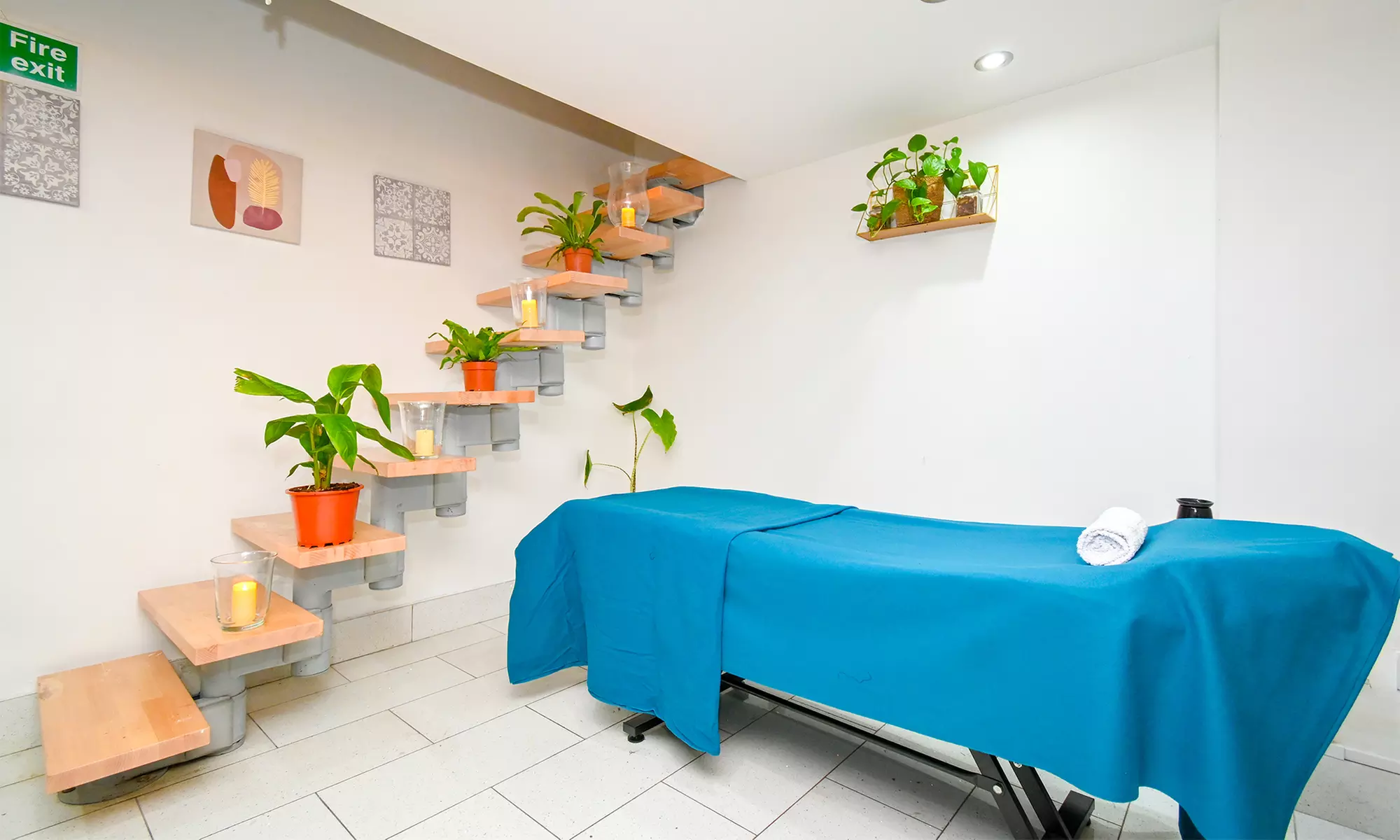 Up to 50% Off on Massage - Full Body at Dtrend Hair Beauty And Makeup