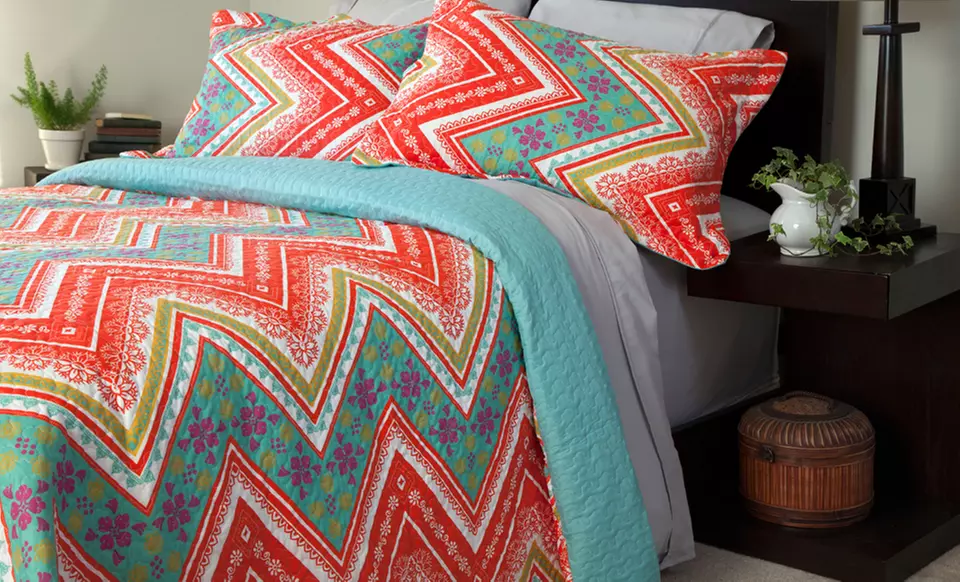3-Piece Printed Quilt Set from $27.99–$39.99. Free Returns. - Primary Image