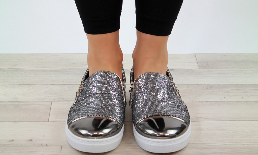 Image 5: Women's Glitter Pumps