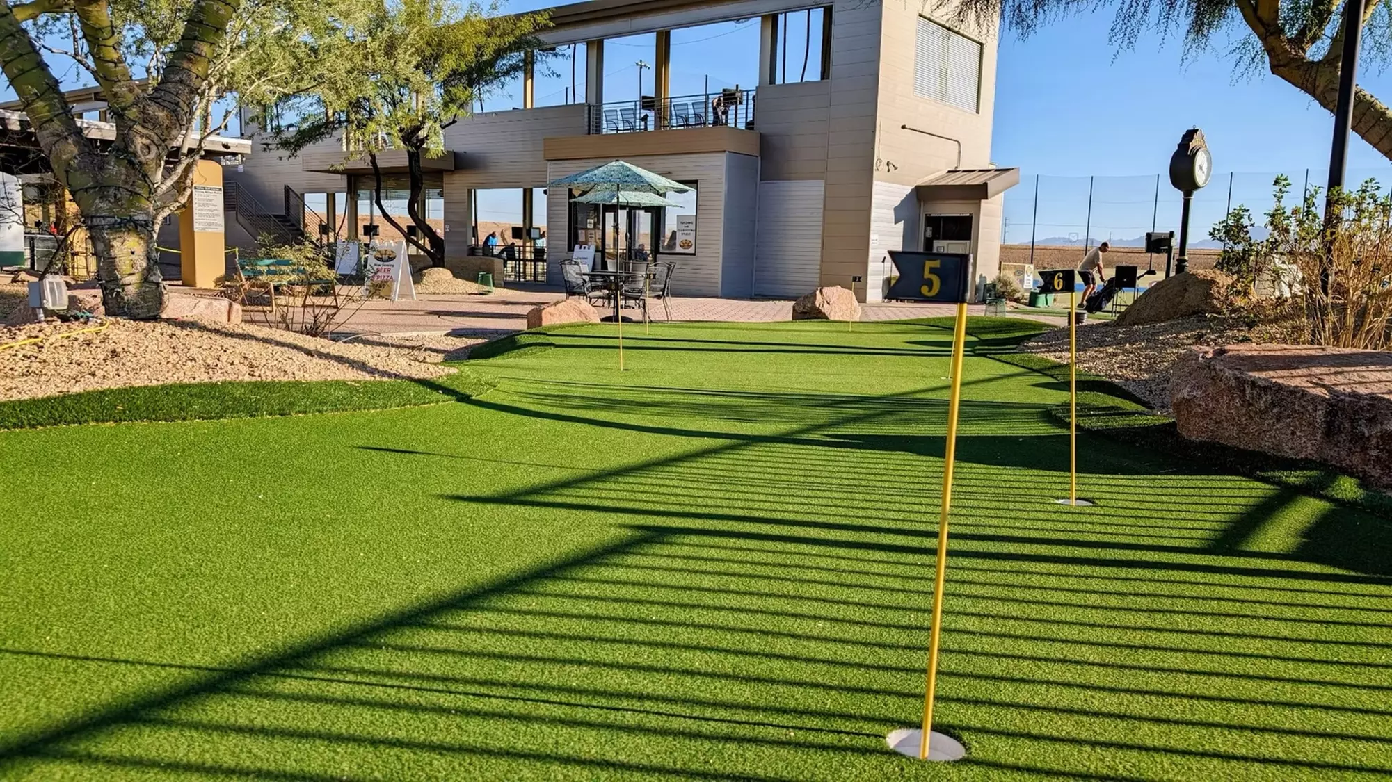 Improve Your Golf Game at A Top-Rated Golf Center!