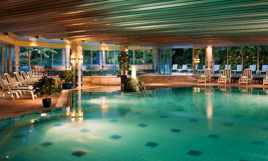 Image 5: Baden-Baden - 4* inkl. Dinner & Wellness