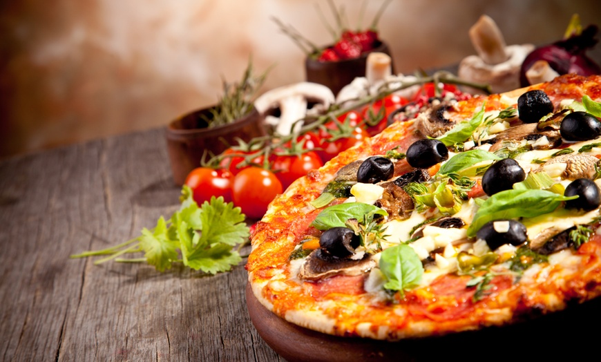 Image 7: Den Haag: kamer voor 2 of 3 incl. ontbijt, naar keuze met pizza