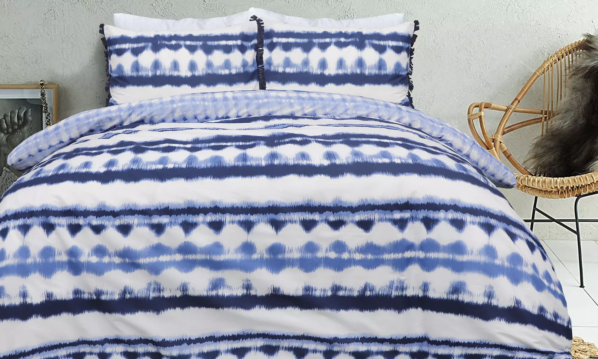 Tie Dye-Design Reversible Bedding Set