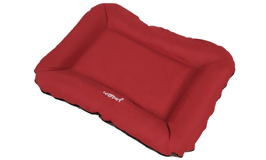 Image 31: Large Flat Dog Beds