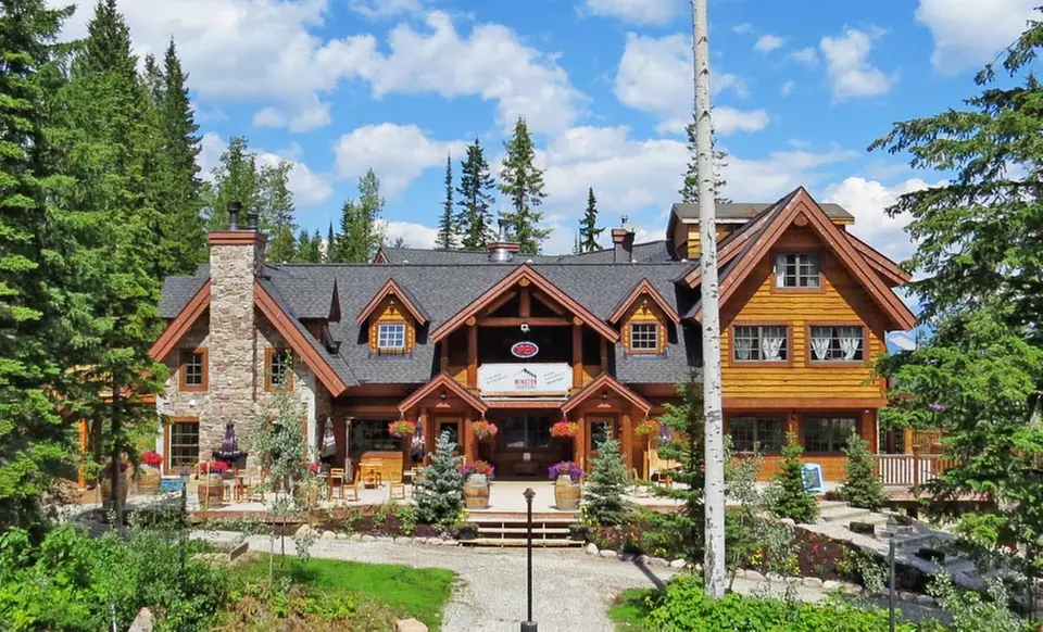 2-Night Stay for Two in a Silver or Golden Room at Winston Lodge & Spa in Golden, BC. Combine Up to 10 Nights. - Primary Image