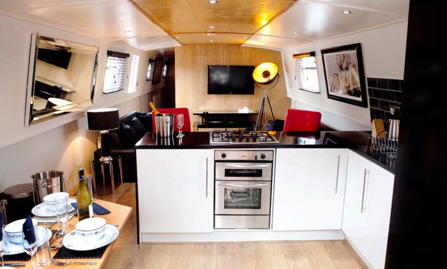 Image 13: 1-Night Boat Stay in Liverpool