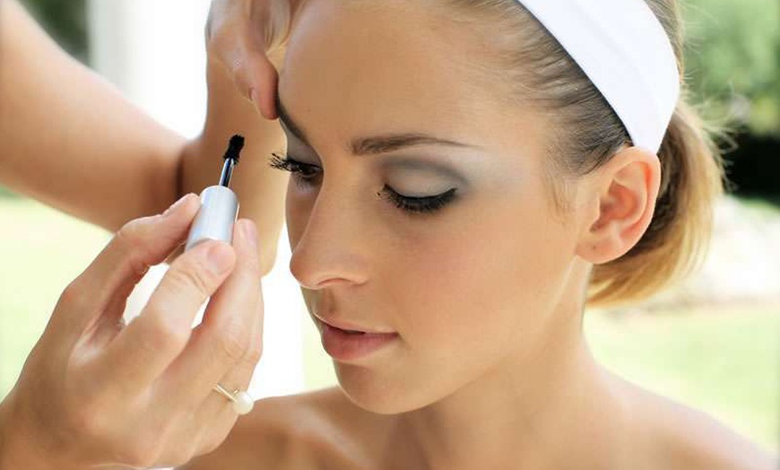 Image 4: Enjoy Up to 32% Off Makeup Courses at Makeup School Sydney