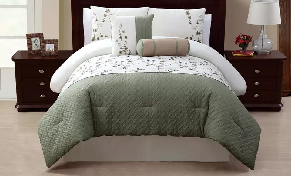 Sadie 5-Piece Comforter Set - Second Medium