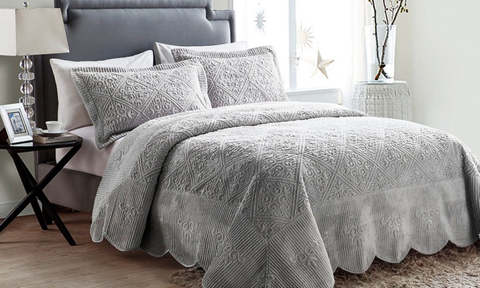 Westland Quilted Plush Bedspread Set (2- or 3-Piece) | Groupon