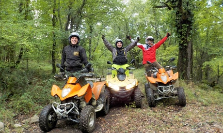 Esperienza in quad più bottiglia di vino o birra artigianale per 2 o 4 persone con New Crazy Quad Toscana