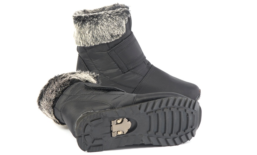 Image 5: Women's Ice Tread Boots