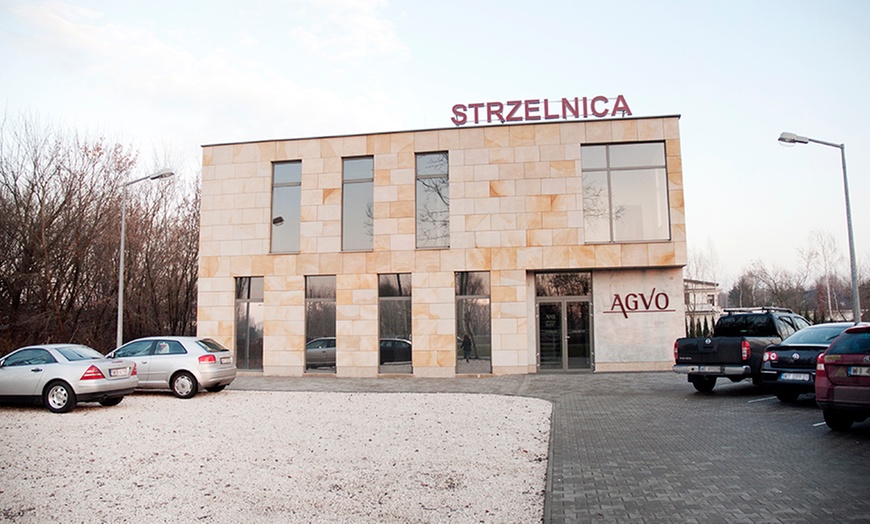 Image 6: Strzelnica: Wejście na strzelnicę z instruktorem 