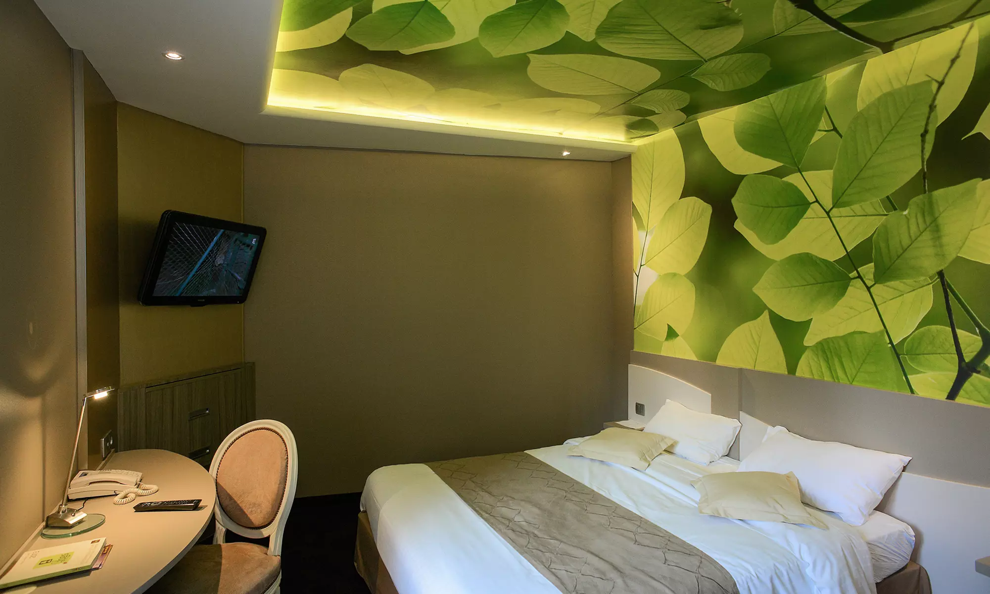 Normandie : chambre double Céleste et petit-déjeuner