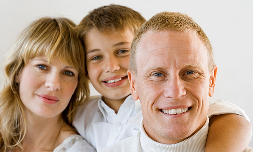 Image 1: One-Hour Group Photoshoot