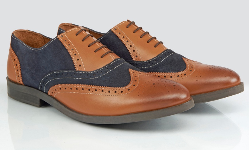 Image 1: Men's Leather Two-Tone Brogues