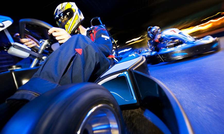 Image 2: Go-Karting 