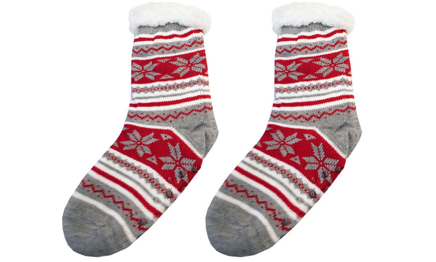 Image 29: Festive Warm Sherpa Fur Slipper Socks