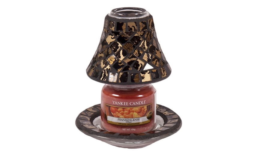 Image 7: Yankee Candle Shade with Tray