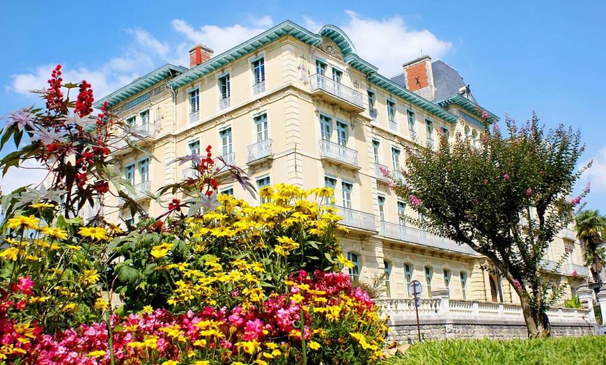 Image 1: Nouvelle-Aquitaine : chambre confort ou privilège, pdj & crédit casino