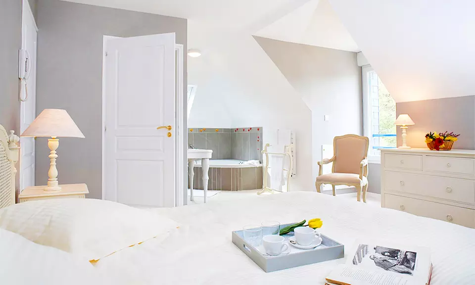 Bretagne:1 ou 2 nuits en chambre vue Jardin ou Mer avec pdj, spa et boisson de bienvenue à L'Escale Evel er Gêr pour 2 - Primary Image