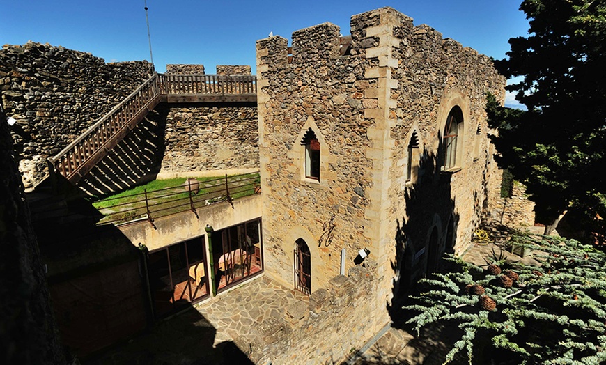 Image 10: Visite du Château de Castelnou