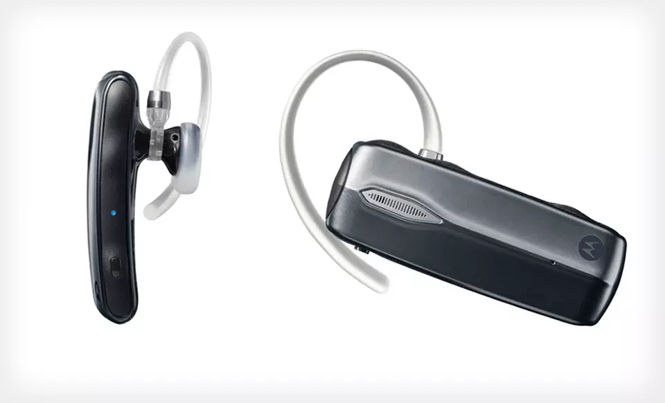 $29 for a Motorola CommandOne Bluetooth Headset ($129.99 List Price) - Second Medium
