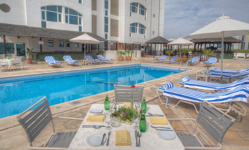 Image 7: 1- or 2-Night 5* Stay with Breakfast in Fujairah