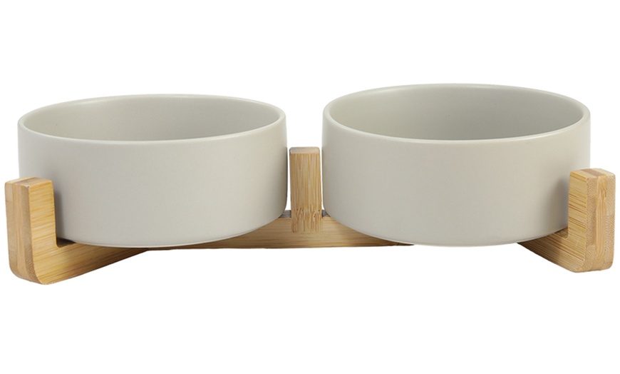 Image 2: Double Ceramic Cat Bowl with Bamboo Stand