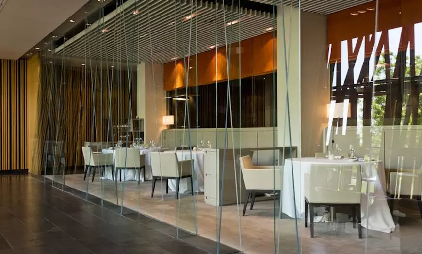 Image 8: Spa y Gastronomía Hilton en Barcelona 4*