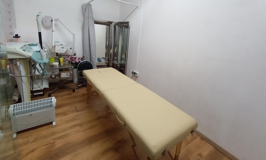 Image 3: Do 33% zniżki na Masaż - Określona część ciała (ręka, szyja, głowa) w Massage Relief and Relax