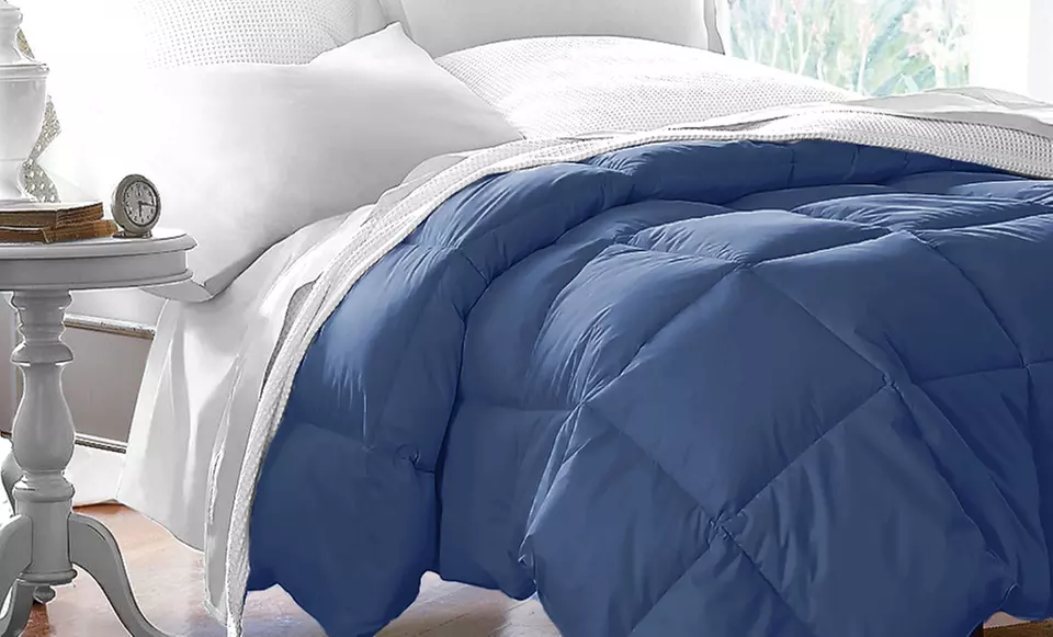 Hotel Grand All Seasons Down Alternative Comforter - Primary Image