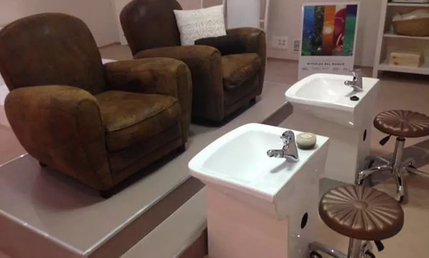 Image 3: Wellness mix con facial, corporal y manipedi